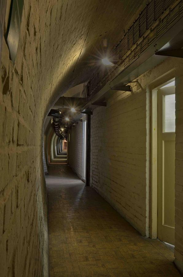 Auberge de jeunesse 10-Z Bunker à Brno Extérieur photo
